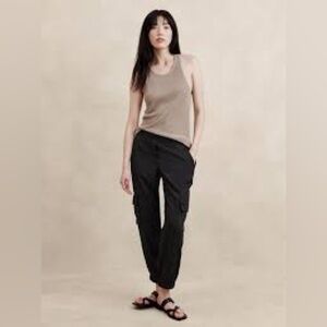 NWT Banana Republic Black Tencel Pull-On Cargo Joggers Sz XL